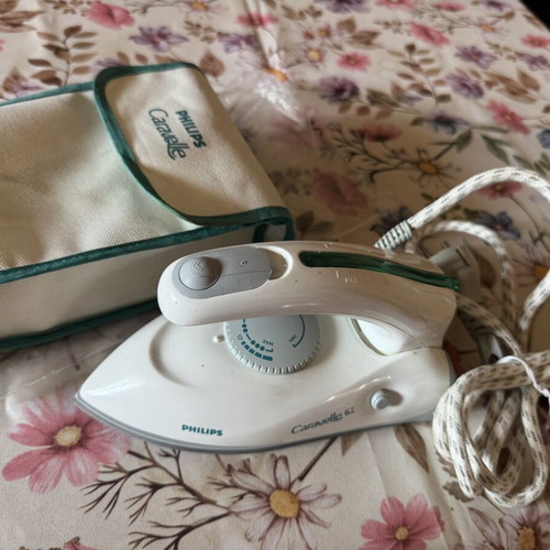 Philips Caravelle 62 Mini Travel Iron like new, 20cm