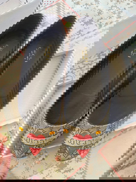 Обувки Gucci