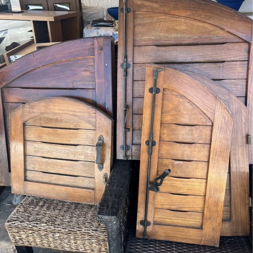 Wooden window shutters set of 3 with new screens, like new, brown