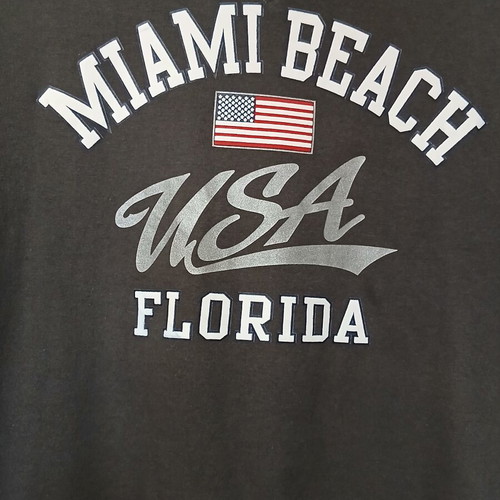 Surf & Style cotton T-shirt medium size like new, gray multicolor