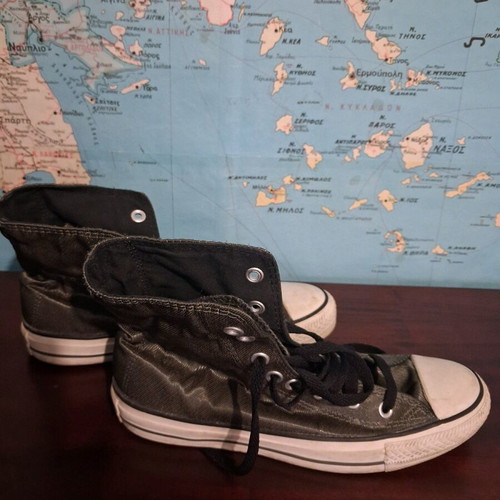 Converse Chuck Taylor All Star High Top metallic olive/green like new, size 39