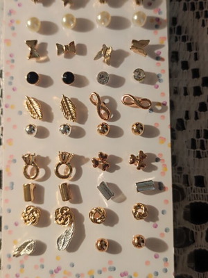 Stud earrings new, gold and silver tone fashion jewelry
