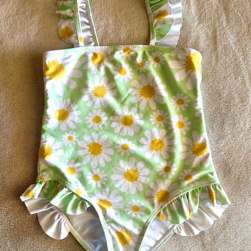 Girls floral onepiece swimming suit size 6 like new