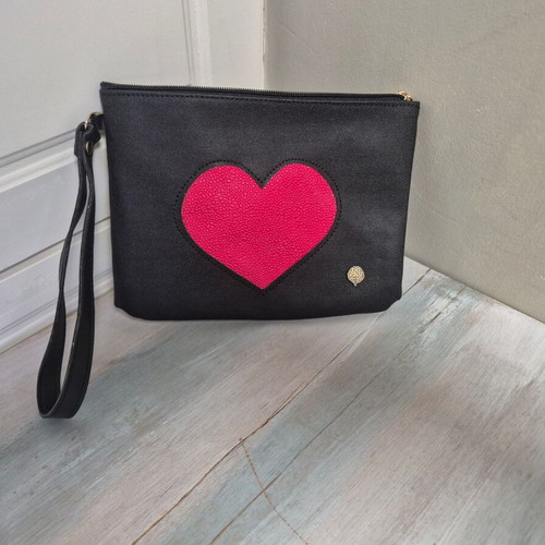 Thiros bag with heart new, black and red