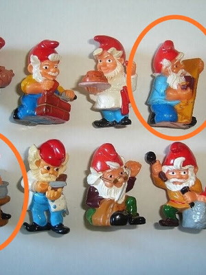 Kinder 1992 dwarf figures like new, set of 2