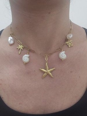 Golden Treasures summer gold stainless steel necklace with starfish and pearls