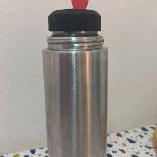 Emsa thermos 0.5 liters like new with small dent on lid