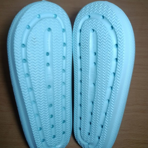 Ocean Addicts women's slippers, light blue