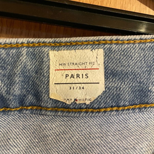 Tommy Hilfiger women's jeans size 31/34 like new