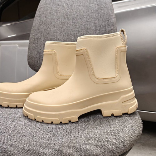 Zara boots size 41 used, beige