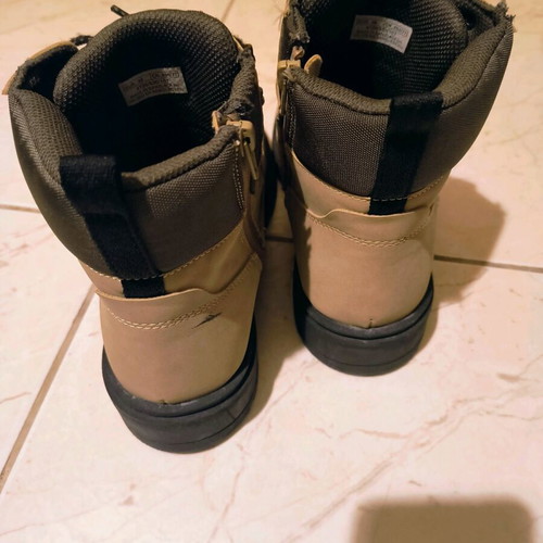 Zara hiking boots size 39 like new