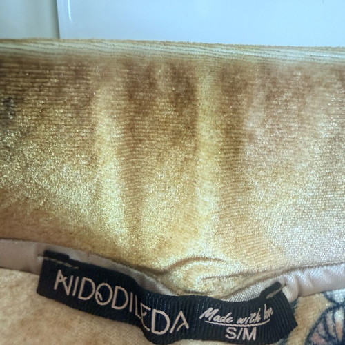 Nidodileda skirt like new, gold color