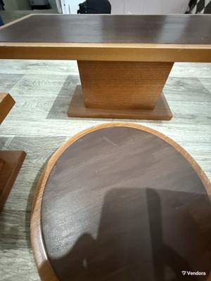 Display stand set of 4 like new