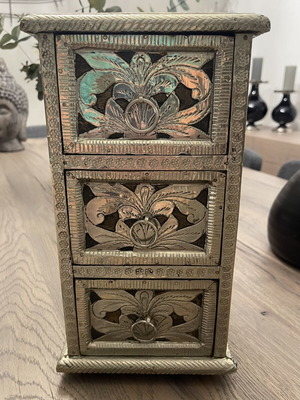 Jewelry box with 3 drawers used, silver-plated or silver finish