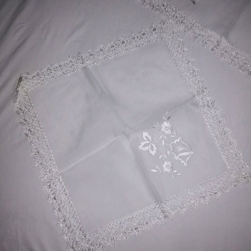 Silk Soufli set new, tablecloth, small napkins, sugar color runner