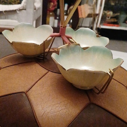 Vintage triple bowl like new