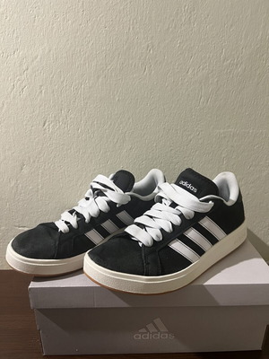 Adidas Grand Court sneakers size 44, black with white stripes