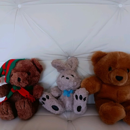 5 plush dolls
