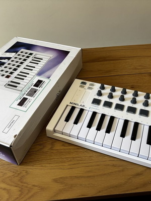 Arturia MiniLab MK2 MIDI Controller used, good condition