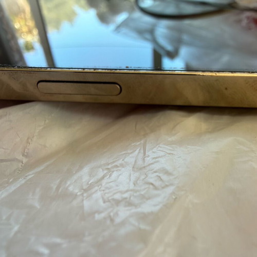 iPhone 14 Pro used with serious external damage for parts or repair