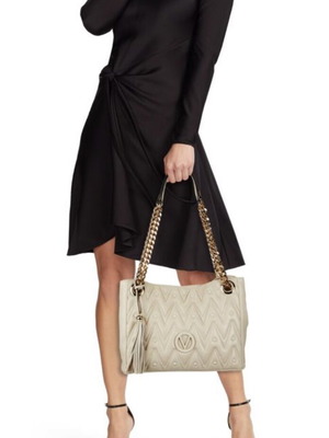 Valentino shoulder bag like new, beige leather, spacious with many pockets
