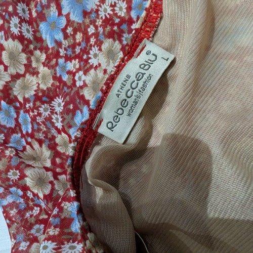 Vintage 90s floral red dress with lace and straps, like new