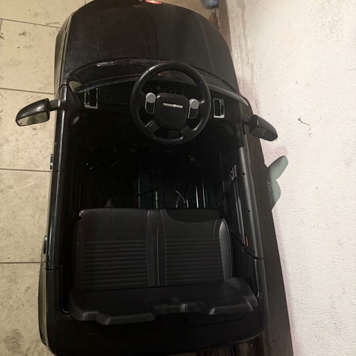 Land Rover electric car like new, two-seater with 1:30 hours battery life