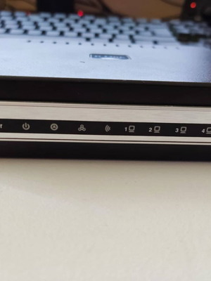 D-Link Router DIR-301 like new