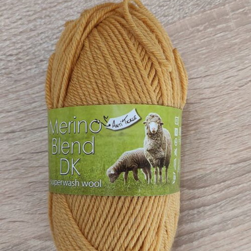 Merino knitting yarn 50g 100% processed wool, 104 meters new