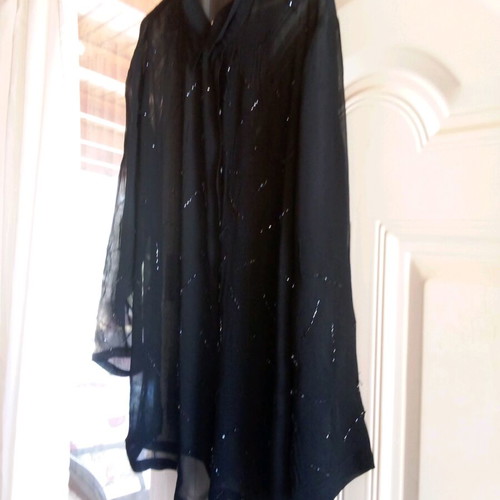 Women's black shirt XL like new with sequins