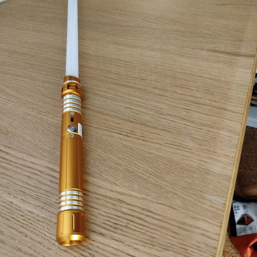 Lightsaber metal 80cm new, RGB Baselit Gold Force