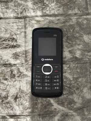 Κινητό τηλέφωνο Vodafone 235, μαύρο