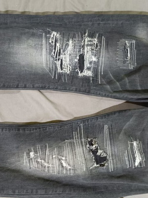 Black jeans with rips