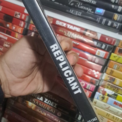 Replicant DVD used, action adventure with subtitles