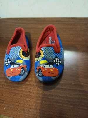 Ynfantidis N28 slippers used, multicolored