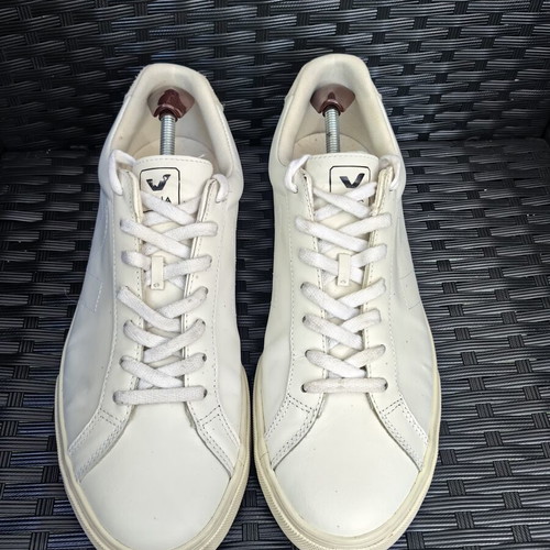 Veja sports shoes used, size 45, white