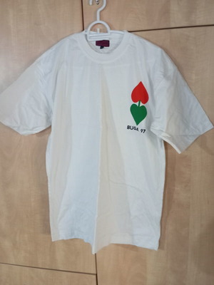 Mako women's t-shirt Avitano size L like new, white with chest design