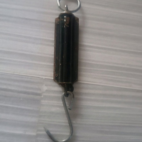 Old hand scale used with cantari