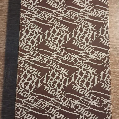 Arte Medici wine and bottle opener set