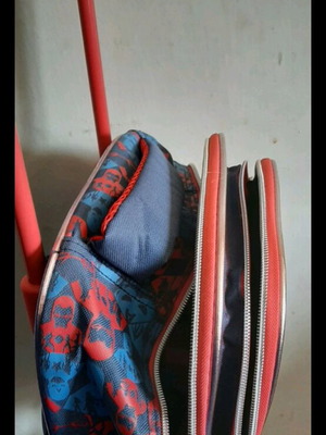 Captain America bag new, suitable for kindergarten