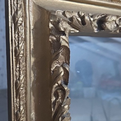 Wooden mirror with gold ornate frame 100 x 60 cm