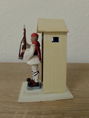Athina Evzones figure in presenting stance used