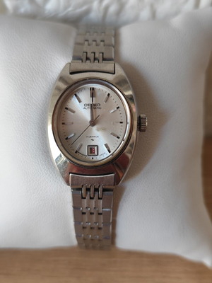 Seiko Automatic watch model 2205-7010 used, silver dial, 17 jewels