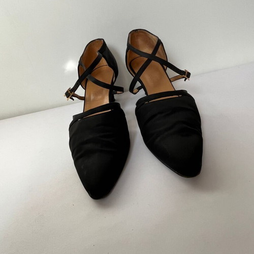 Hermes pumps used, size 38.5, black