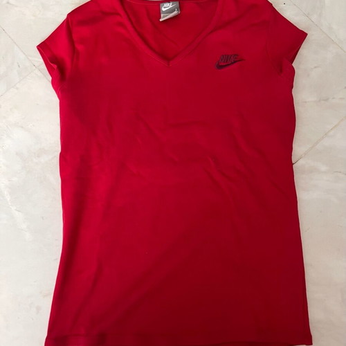 Nike women's short-sleeve shirt L like new, red