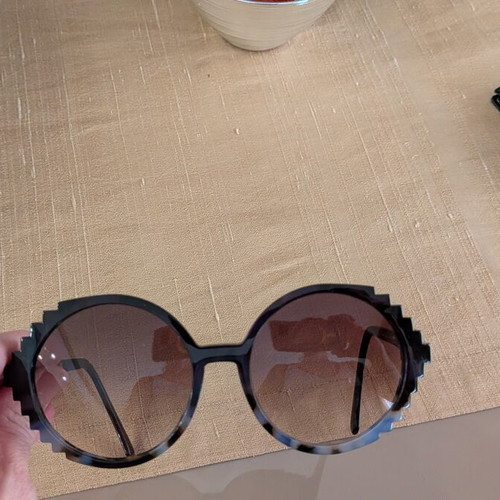 Face à Face Bocca Pixies 2 Sunglasses like new, black