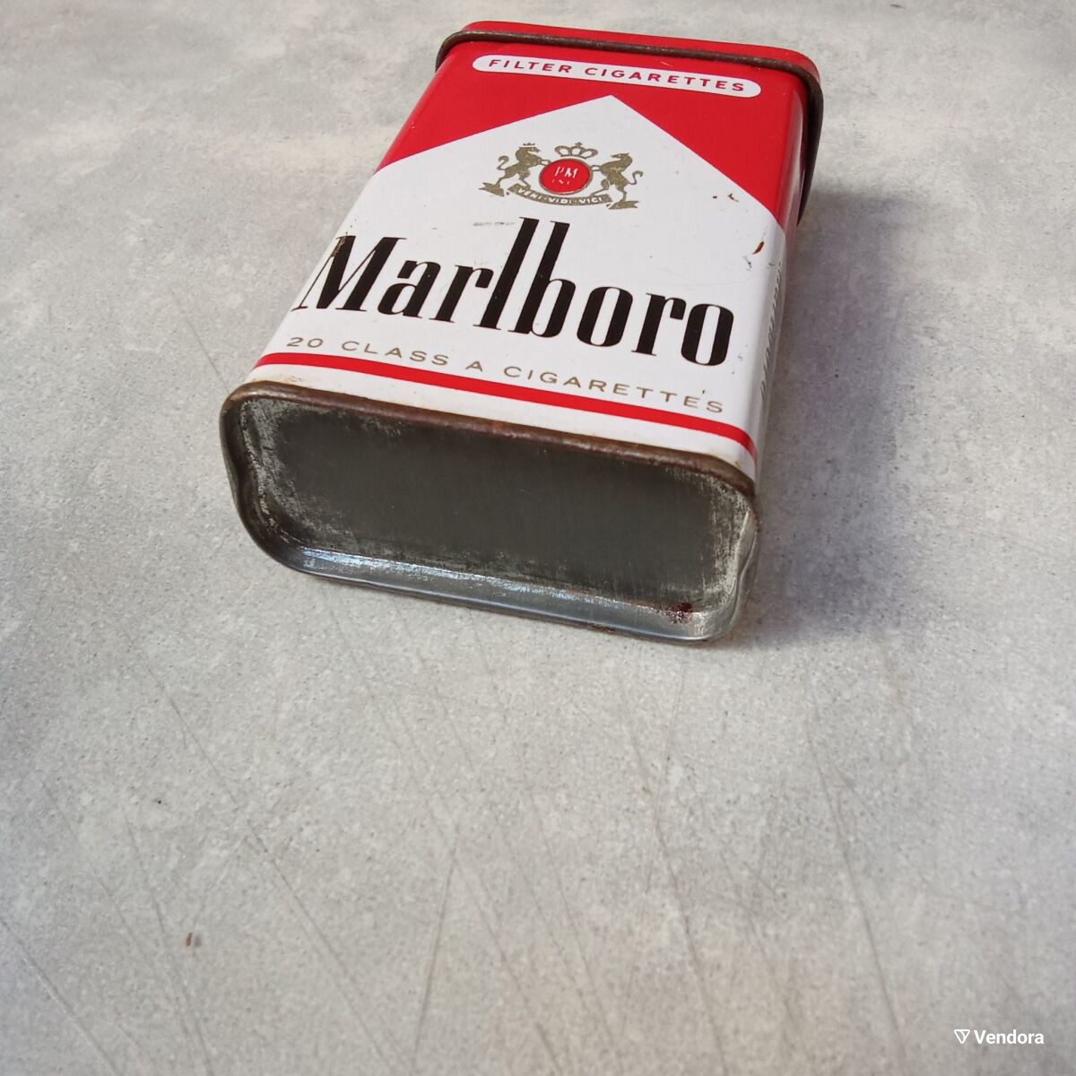 metal marlboro cigarette case Cigarettes Philip Morris & Co Ltd. Inc. Marlboro automatic cigarette dispenser and