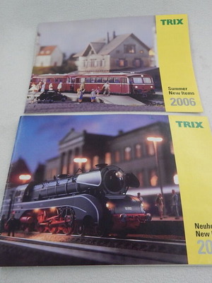 Trix catalogs used, pack of 2, 2006 models