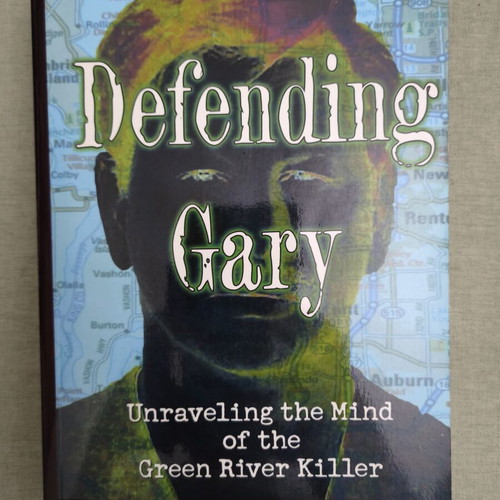 Defending Gary criminology book like new, English
