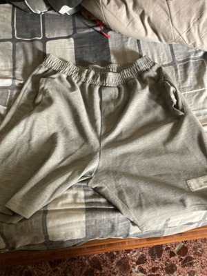 Gray shorts like new, size L